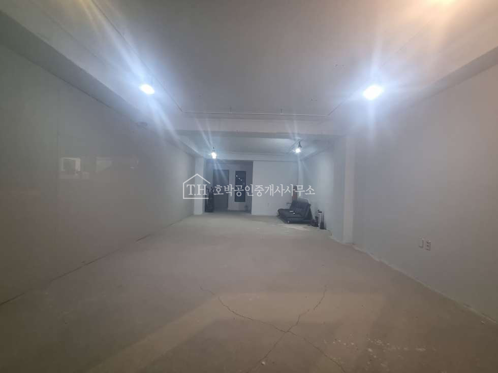 서울 관악구 남현동 A급 무권리 사당1층 상가임대입니다. 월세 매물번호 10018 사진 1