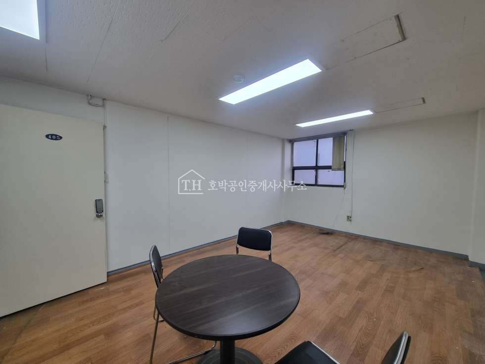 서울 서초구 방배동 A 역세권 깔끔한 사무실 임대입니다 월세 매물번호 10069 사진 4