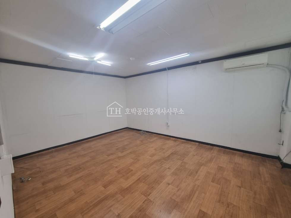 서울 관악구 남현동 ACE 사당 초역세권 3층 사무실 임대입니다. 월세 매물번호 10077 사진 1