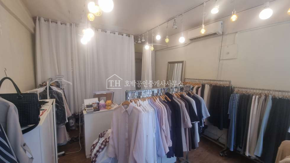 서울 동작구 사당동 초저렴 권리 상가 주거동선라인 1층 상가임대입니다. 월세 매물번호 10100 사진 2